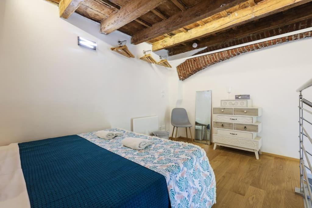 Cozy Loft Navigli, Close To Duomo And Bocconi - Italy Flat Vacation Appartamento