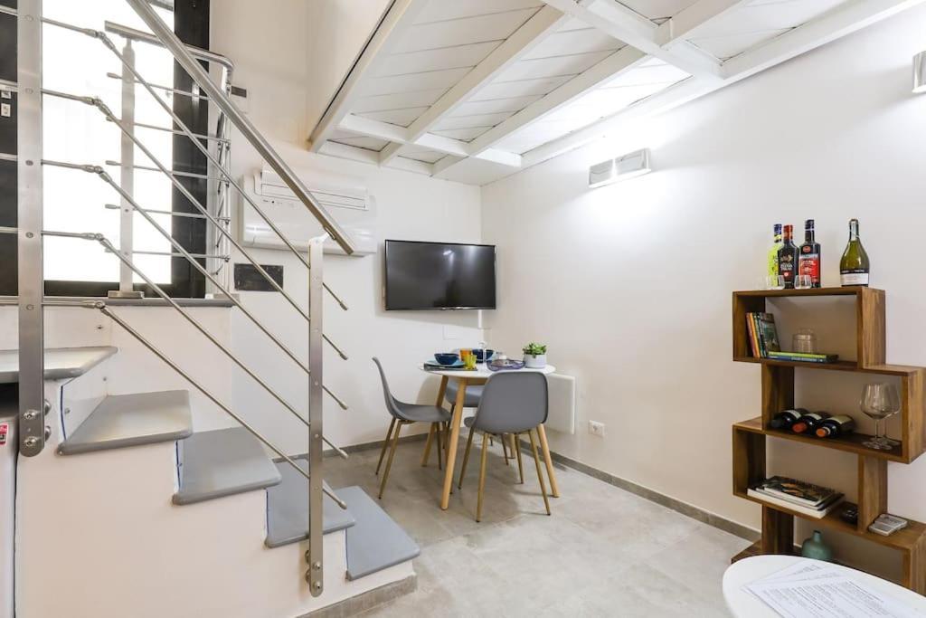 Apartment Cozy Loft Navigli, Close To Duomo And Bocconi - Italy Flat Vacation *