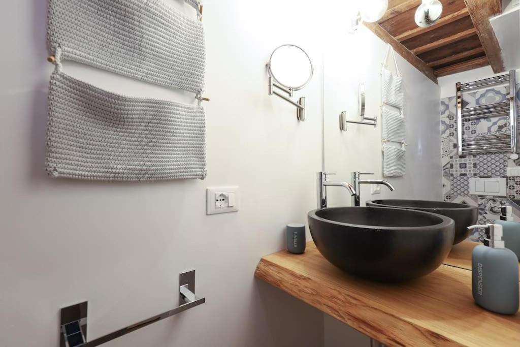 Cozy Loft Navigli, Close To Duomo And Bocconi - Italy Flat Vacation Apartment Mailand