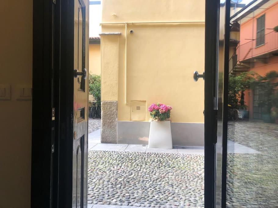 Cozy Loft Navigli, Close To Duomo And Bocconi - Italy Flat Vacation Mailand
