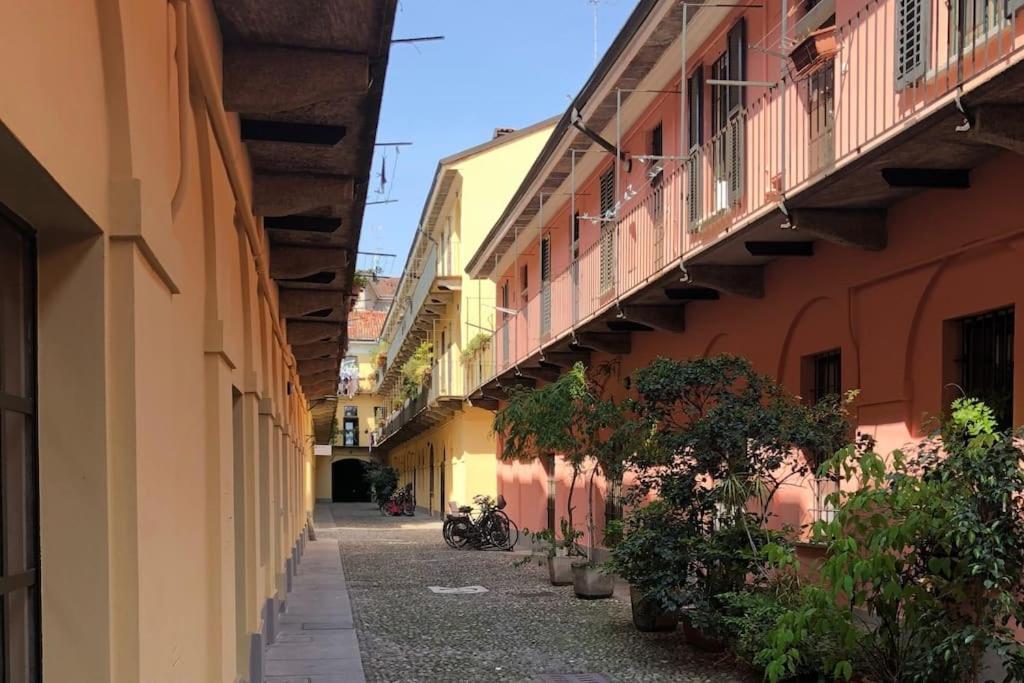 Cozy Loft Navigli, Close To Duomo And Bocconi - Italy Flat Vacation Apartment *